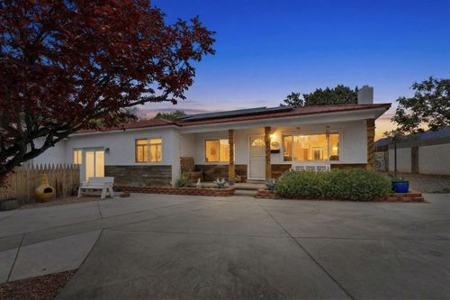 9600 Mesa Arriba Ct Ne, Albuquerque, NM, 87111-4749 | Card Image