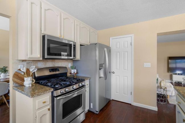 684 Connie St, House other with 3 bedrooms, 3 bathrooms and 2 parking in Santa Rosa CA | Image 13
