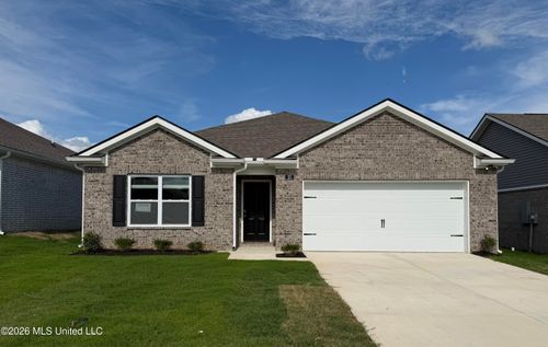 99 Pine Street, Byhalia, MS, 38611 | Card Image