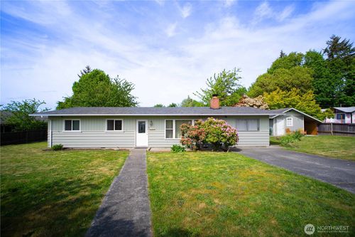 733 E 10th St, Port Angeles, WA, 98362-8003 | Card Image