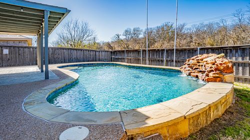 4822 Sapphire Ln, Granbury, TX, 76049-7797 | Card Image