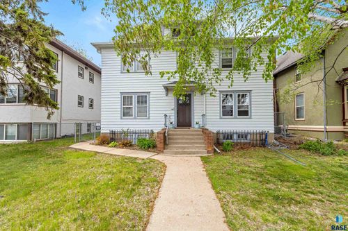 213 S Spring Ave Avenue, Sioux Falls, SD, 57104 | Card Image
