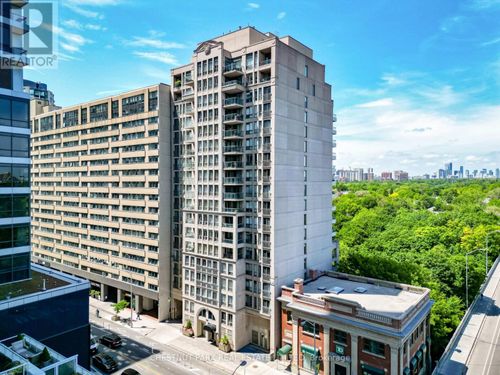 703-388 Bloor Street E, Toronto (Rosedale-Moore Park), ON, M4W3W9 | Card Image