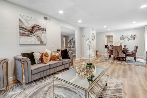 16172 Quartz St, Westminster, CA, 92683-7723 | Card Image
