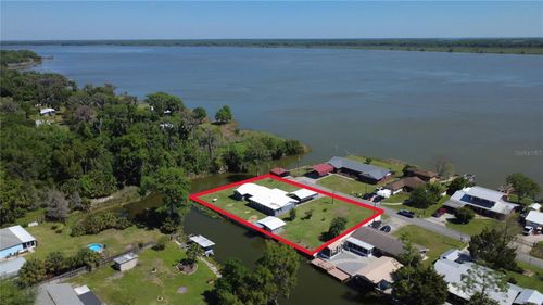 664 Cr 467, Lake Panasoffkee, FL, 33538-5714 | Card Image