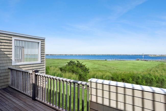 2 - 538 Dune Rd, Condo with 3 bedrooms, 4 bathrooms and null parking in Southampton NY | Image 13