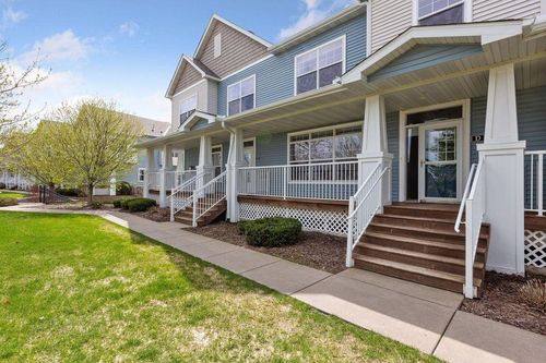 4940d-4940 Underwood Ln N, Plymouth, MN, 55442-4514 | Card Image
