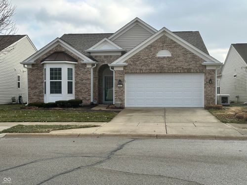 13023 Venito Trl, Fishers, IN, 46037-7318 | Card Image