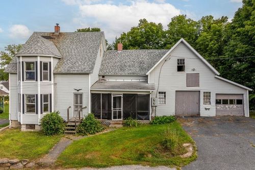 7 South St, Lebanon, NH, 03766-2513 | Card Image