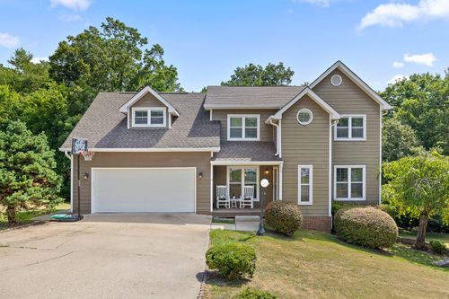 8014 Woodstone Drive, HIXSON, TN, 37343 | Card Image