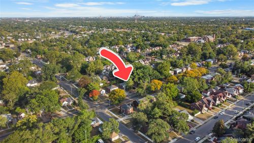 15774 Meyers Rd, Detroit, MI, 48227-4051 | Card Image