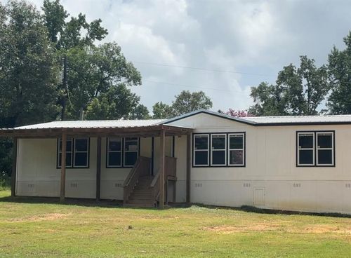 307 Magnolia Lake Dr, Livingston, TX, 77351-5166 | Card Image