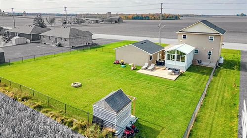 {{alt}} | Card Image