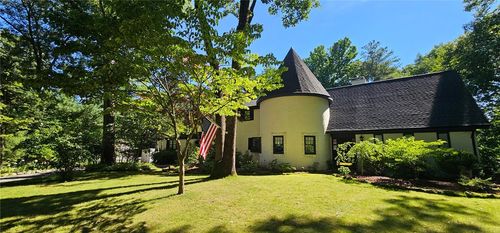 14 Maplecrest Dr, Greenville, RI, 02828-2914 | Card Image