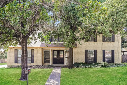 4616 Rockland Dr, Arlington, TX, 76016-5535 | Card Image