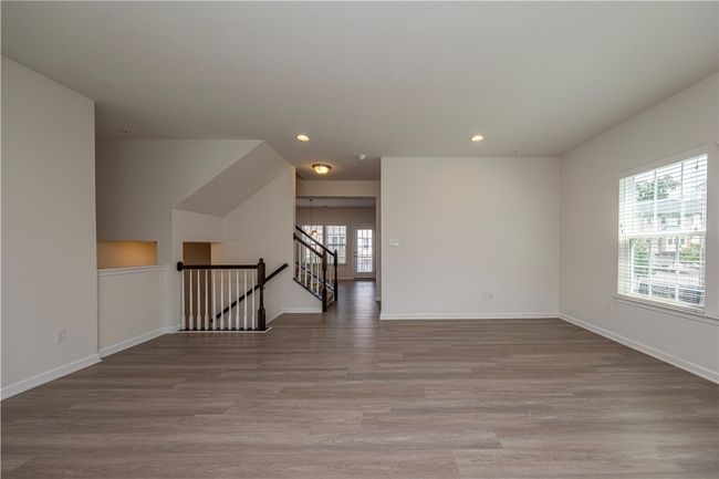 2801 Pointe View Dr, Townhouse with 3 bedrooms, 3 bathrooms and 2 parking in Mars PA | Image 4