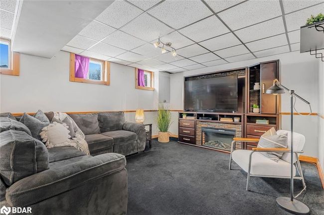 18 Princess Dr, House other with 3 bedrooms, 2 bathrooms and 6 parking in Lisle ON | Image 30