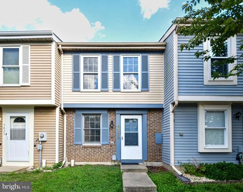 5823 Drawbridge Ct, FREDERICK, MD, 21703-8326 | Card Image