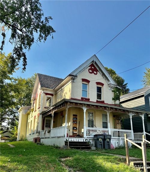 313 Kossuth St, Rome, NY, 13440-4066 | Card Image