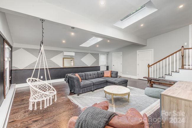 4301 Acorn St, House other with 3 bedrooms, 2 bathrooms and null parking in Charlotte NC | Image 19