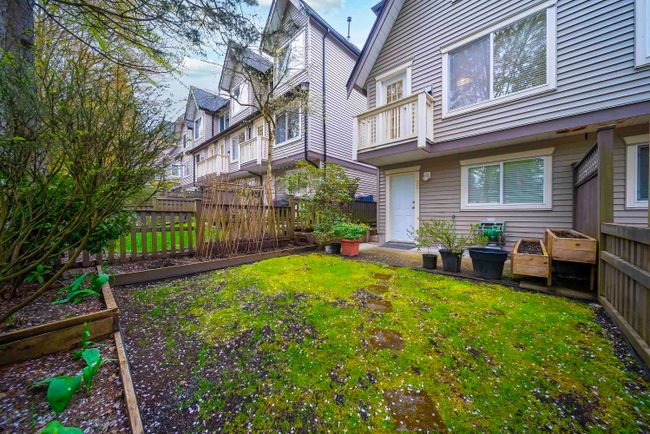 32 - 15355 26 Avenue, Townhouse with 3 bedrooms, 2 bathrooms and 2 parking in Surrey BC | Image 31