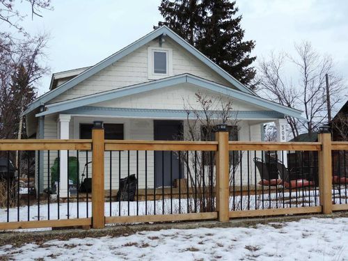 308 Balsam Avenue, Jasper, AB, T0E1E0 | Card Image