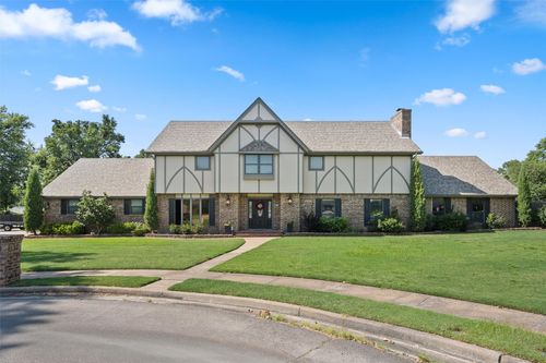 2524 Georgetown Cir, Bartlesville, OK, 74006-7523 | Card Image
