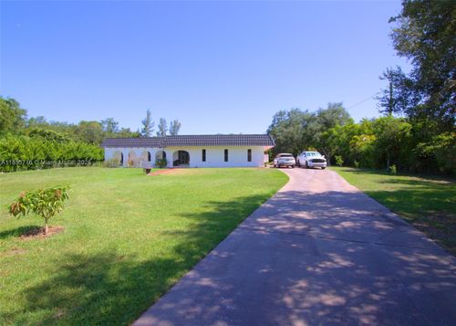 15200 Sw 268th St, HOMESTEAD, FL, 33032-7214 | Card Image