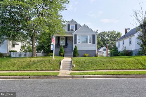 3320 Woodside Ave, PARKVILLE, MD, 21234-4843 | Card Image