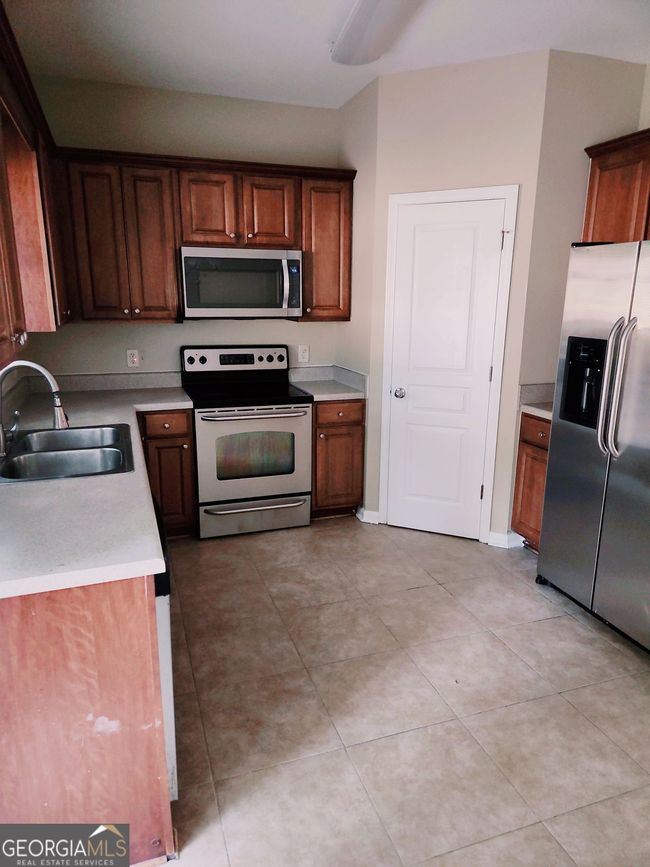 3645 Mcclaren Way, Townhouse with 3 bedrooms, 3 bathrooms and 2 parking in Lawrenceville GA | Image 6