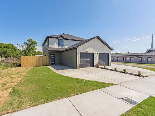 8008 W Elizabeth Ln, Fort Worth, TX, 76116-5130 | Card Image