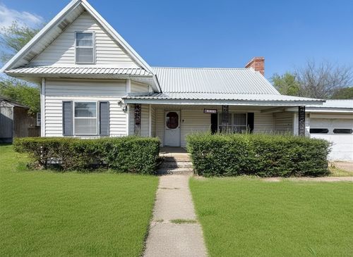 411 E Avenue G, Midlothian, TX, 76065 | Card Image