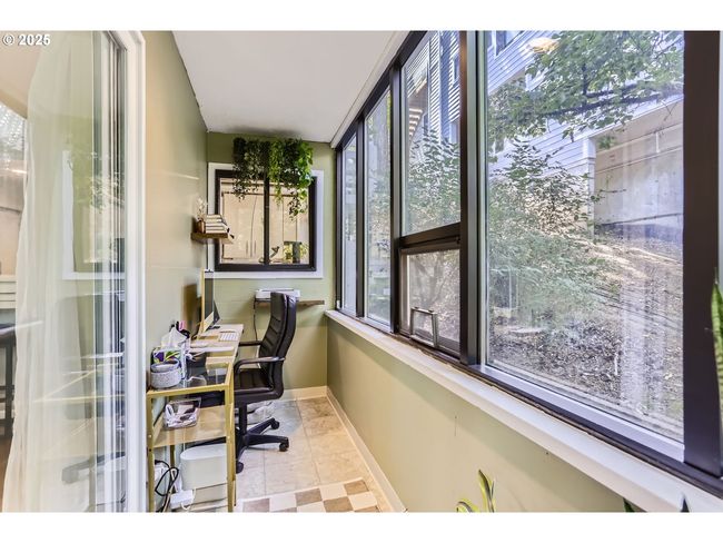 APT-5E - 48 Eagle Crest Dr, Condo with 2 bedrooms, 2 bathrooms and 1 parking in Lake Oswego OR | Image 7