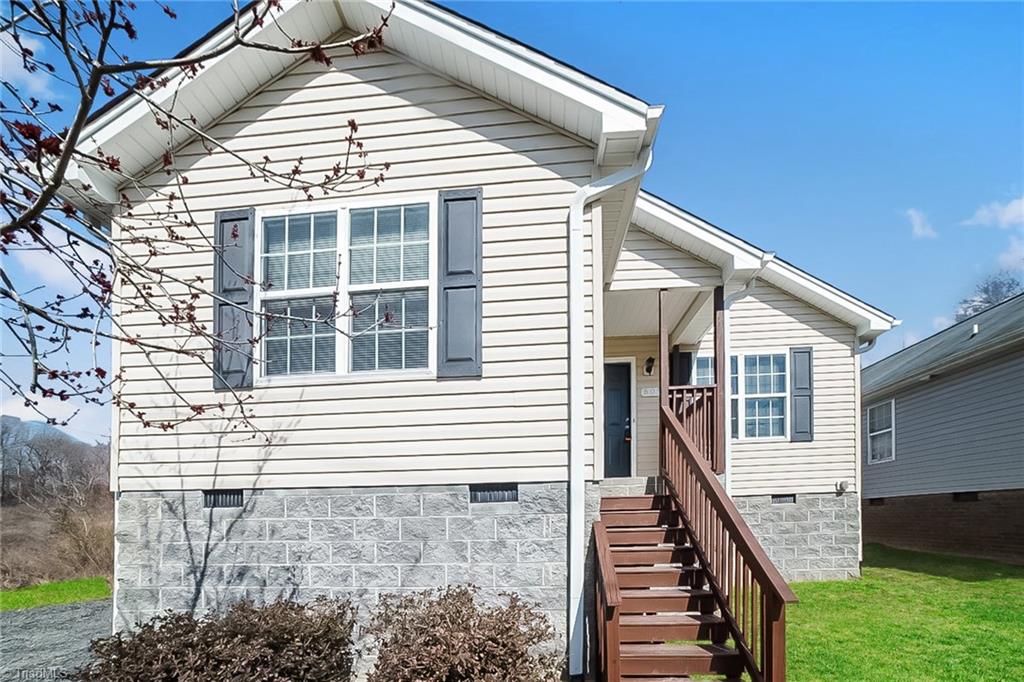 Denny Rd, Greensboro, NC 27405