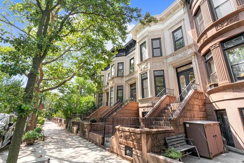 175 Rutland Rd, Brooklyn, NY, 11225-5370 | Card Image