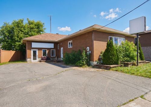 921 Rue Notre Dame, Embrun, ON, K0A1W1 | Card Image