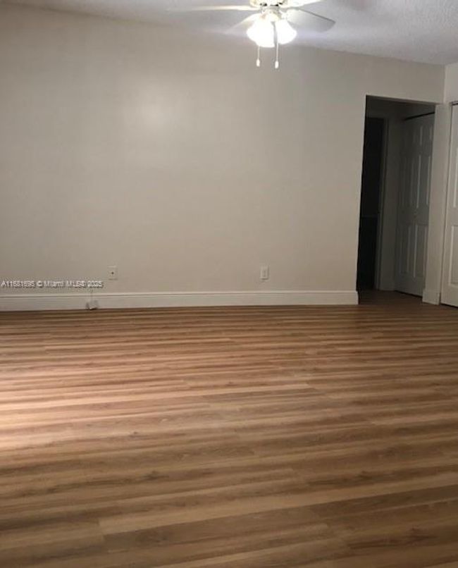 APT-414 - 9999 Summerbreeze Dr, Condo with 1 bedrooms, 1 bathrooms and null parking in Sunrise FL | Image 11