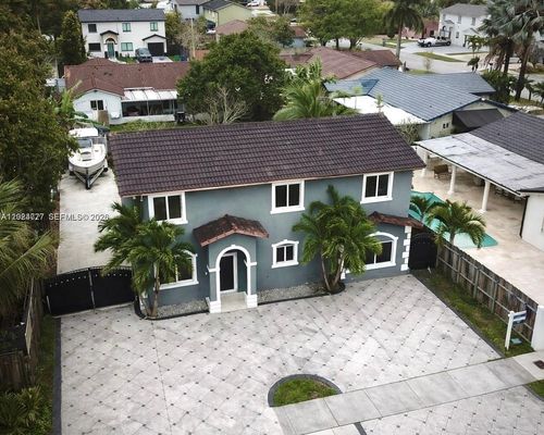 15302 Sw 180th Ter, Miami, FL, 33187-6237 | Card Image