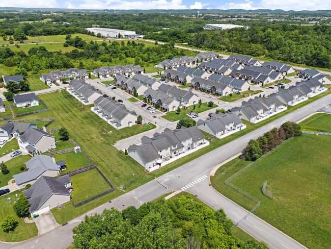 1071 Muna Ct, Townhouse with 3 bedrooms, 3 bathrooms and 3 parking in Spring Hill TN | Image 47