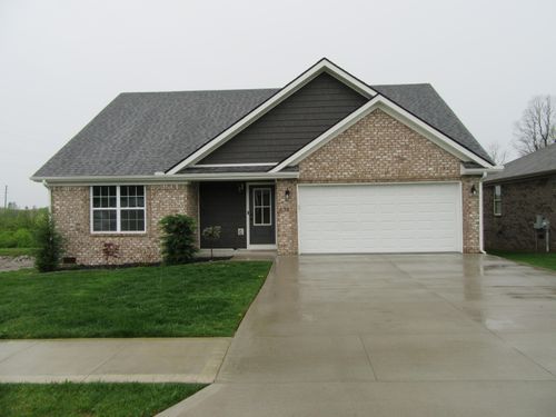 639 Four Winds Dr, Richmond, KY, 40475-1475 | Card Image
