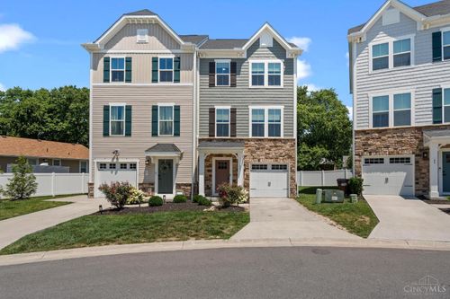44 Wentworth Ln, Deer Park, OH, 45236-3574 | Card Image