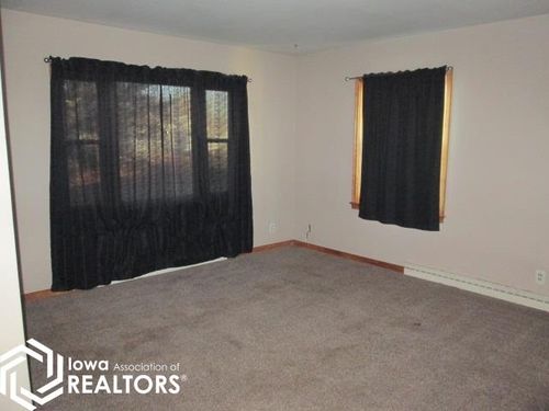 308 S 3rd St, Klemme, IA, 50449-7705 | Card Image