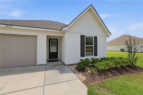 16318 Blossom Ln, Tickfaw, LA, 70466-2792 | Card Image