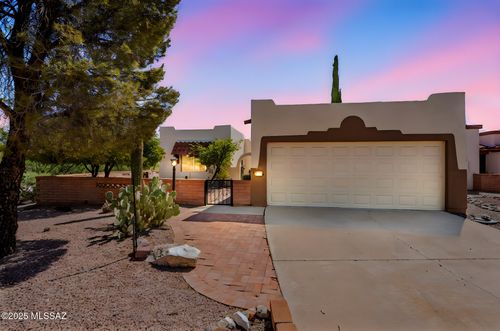 990 N Camino De Luz, Green Valley, AZ, 85614-3453 | Card Image
