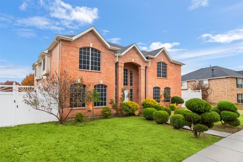 808 Sabona Dr, Desoto, TX, 75115-1744 | Card Image