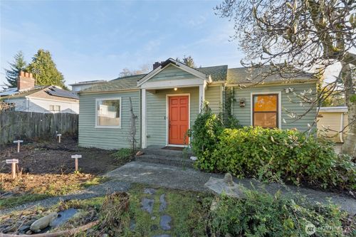 15208 6th Ave Ne, Shoreline, WA, 98155-6904 | Card Image