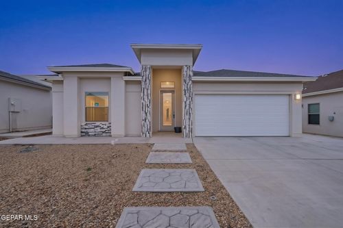 14488 Johnny Mata Dr, El Paso, TX, 79938-9001 | Card Image