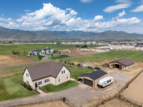 364 W 3000 S, Daniel, UT, 84032-3627 | Card Image