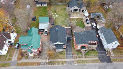 206 Mary St, House other with 5 bedrooms, 3 bathrooms and 3 parking in Orillia ON | Image 3