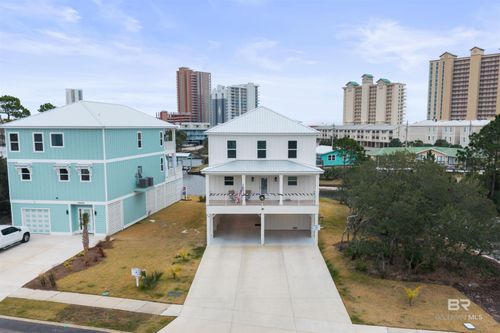 925 Heron Point Dr, Gulf Shores, AL, 36542-6384 | Card Image